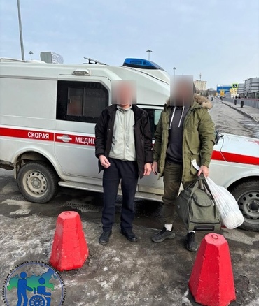 Доставили бойцов после контузии в аэропорт и на ЖД вокзал!